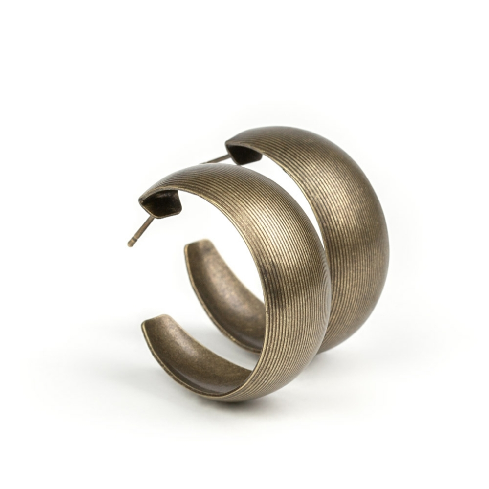 Jewelry - Picture 2 of 5